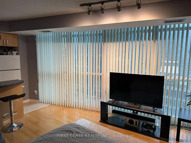 Additional property image - 18 Yonge St Unit 2204