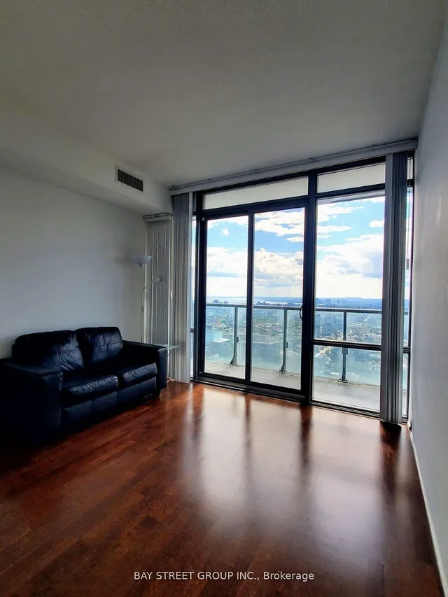 Additional property image - 832 Bay St Unit 4801