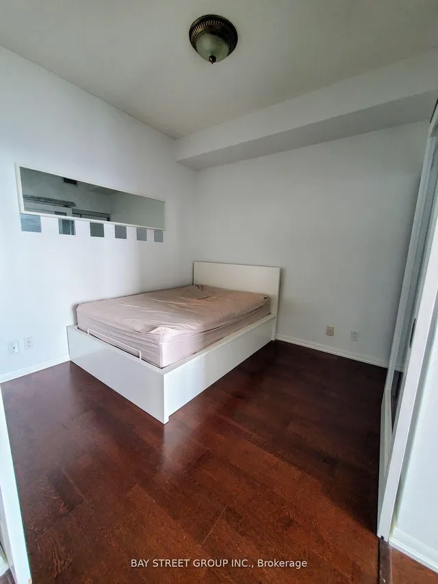 Additional property image - 832 Bay St Unit 4801