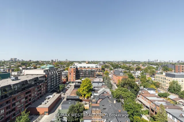 Additional property image - 8 Dovercourt Rd Unit 209