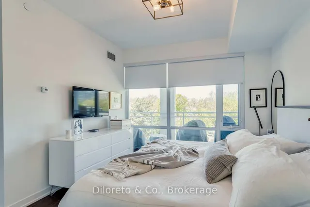 Additional property image - 223 St Clair Ave Unit 406