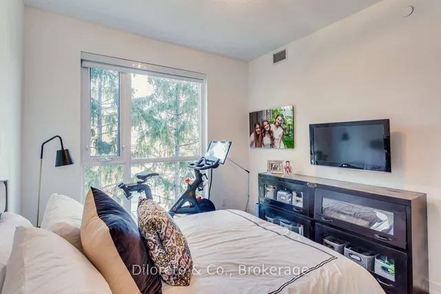 Additional property image - 223 St Clair Ave Unit 406
