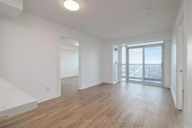 Additional property image - 15 Greenview Ave Unit 2411