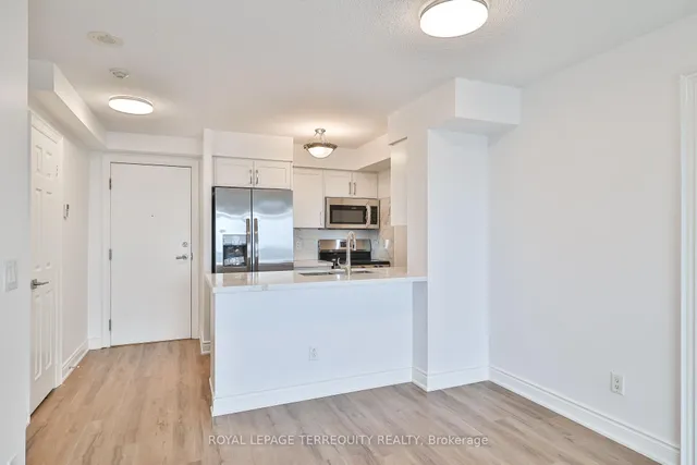 Additional property image - 15 Greenview Ave Unit 2411