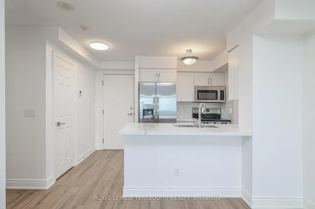 Additional property image - 15 Greenview Ave Unit 2411