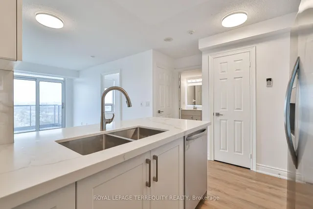 Additional property image - 15 Greenview Ave Unit 2411