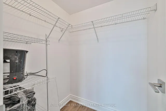 Additional property image - 15 Greenview Ave Unit 2411
