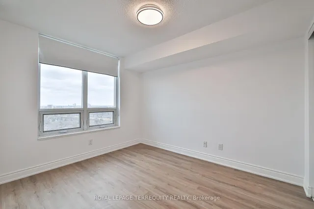 Additional property image - 15 Greenview Ave Unit 2411