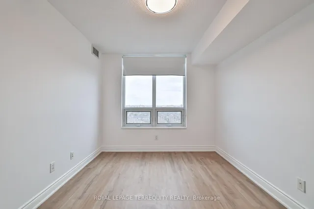 Additional property image - 15 Greenview Ave Unit 2411