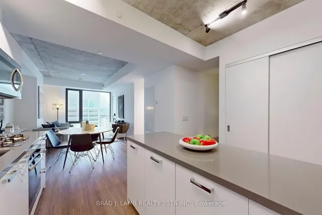 Additional property image - 195 McCaul St Unit 1603