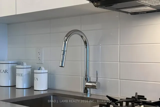 Additional property image - 195 McCaul St Unit 1603