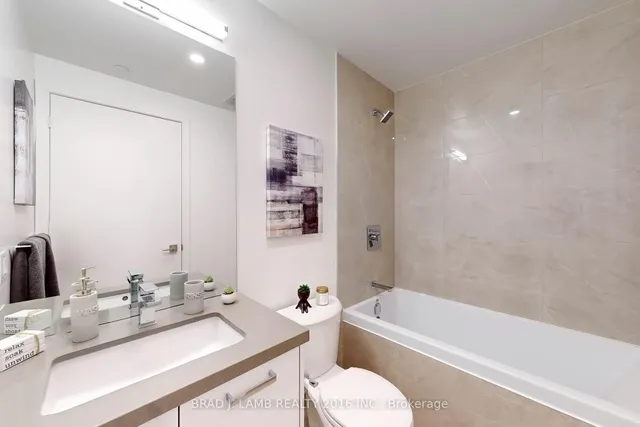 Additional property image - 195 McCaul St Unit 1603