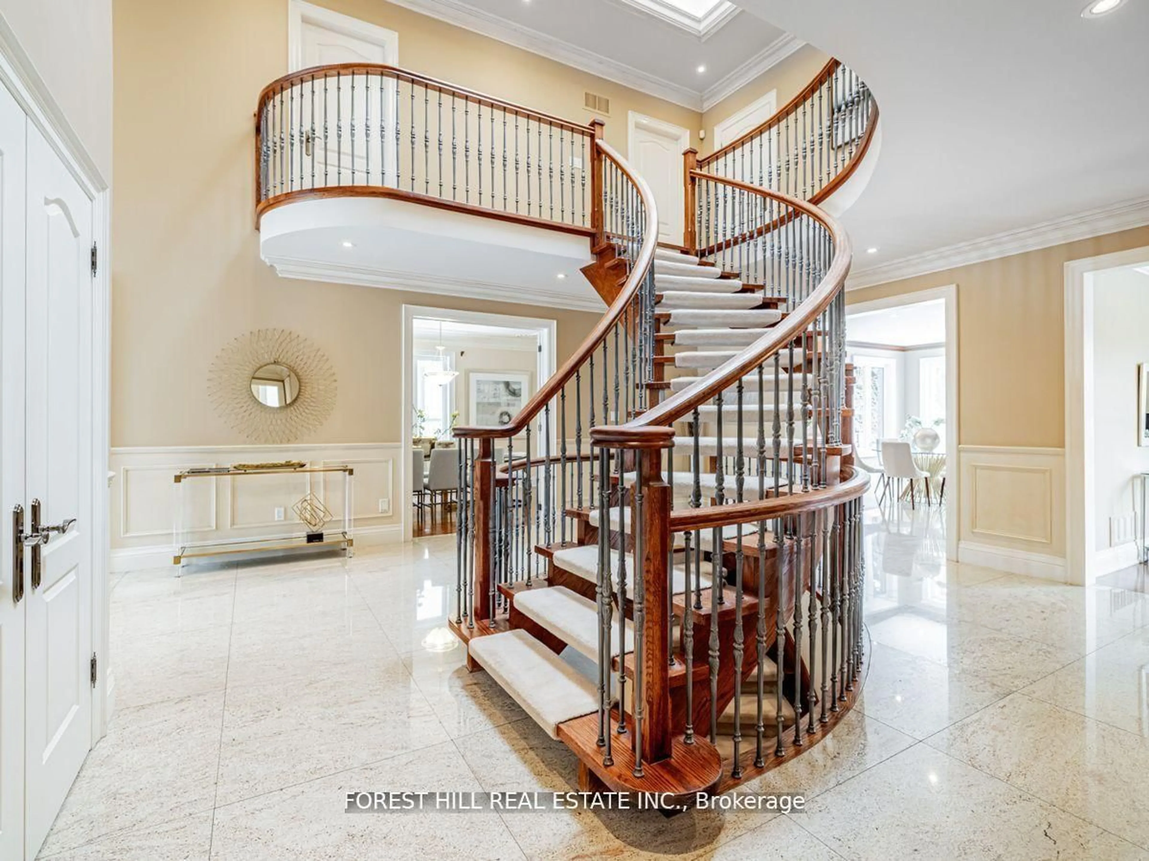 Stairs for 338 Byng Ave, Toronto Ontario M2N 4L5
