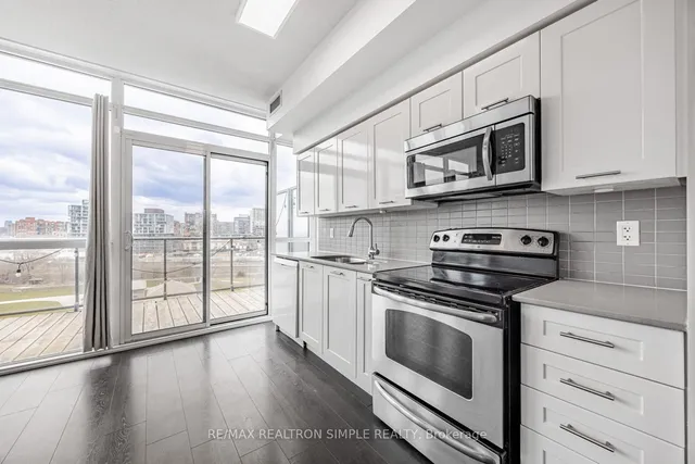 Additional property image - 169 Fort York Blvd Unit 926