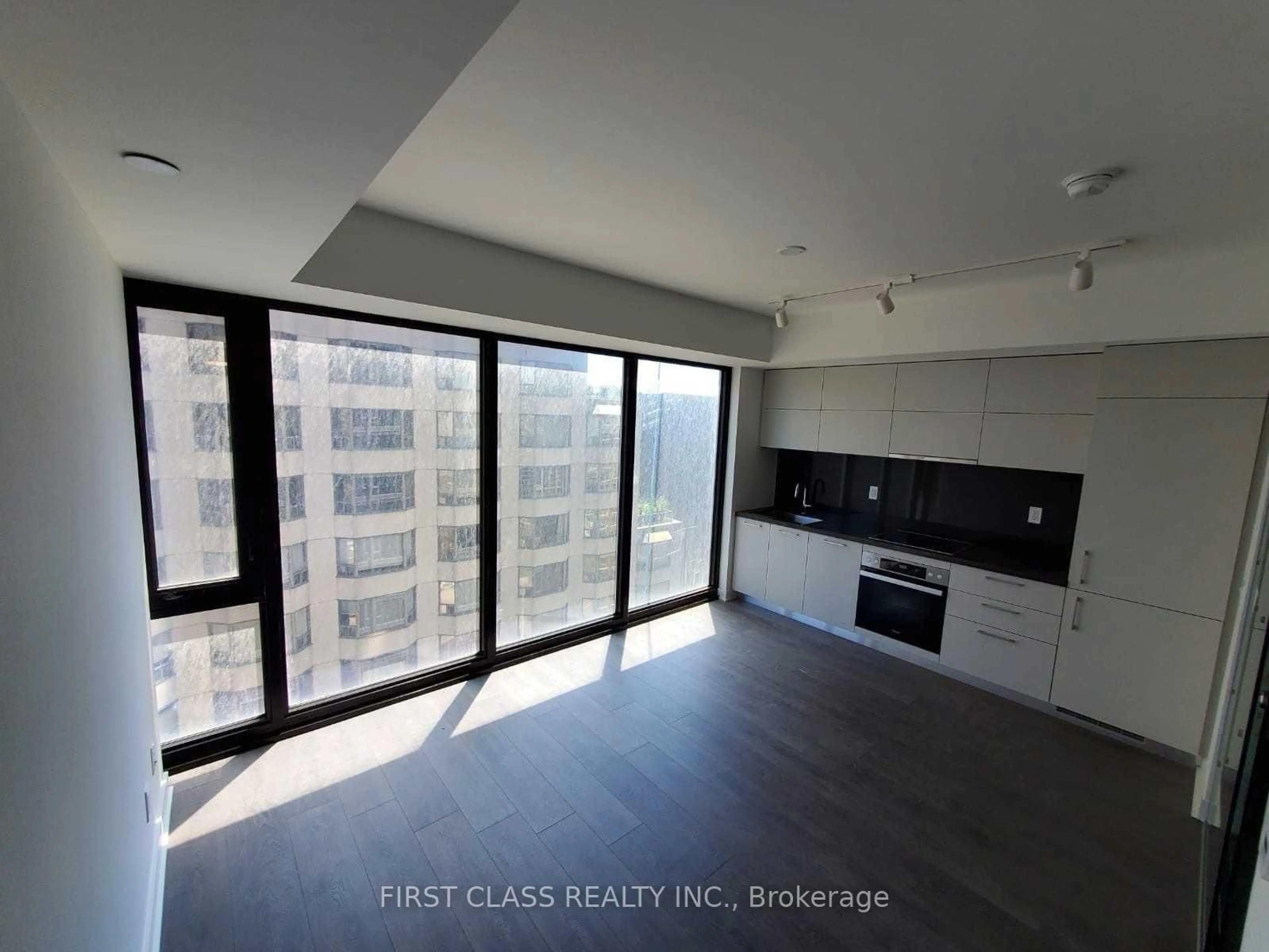 Unknown for 188 Cumberland St #2106, Toronto Ontario M5R 2G3