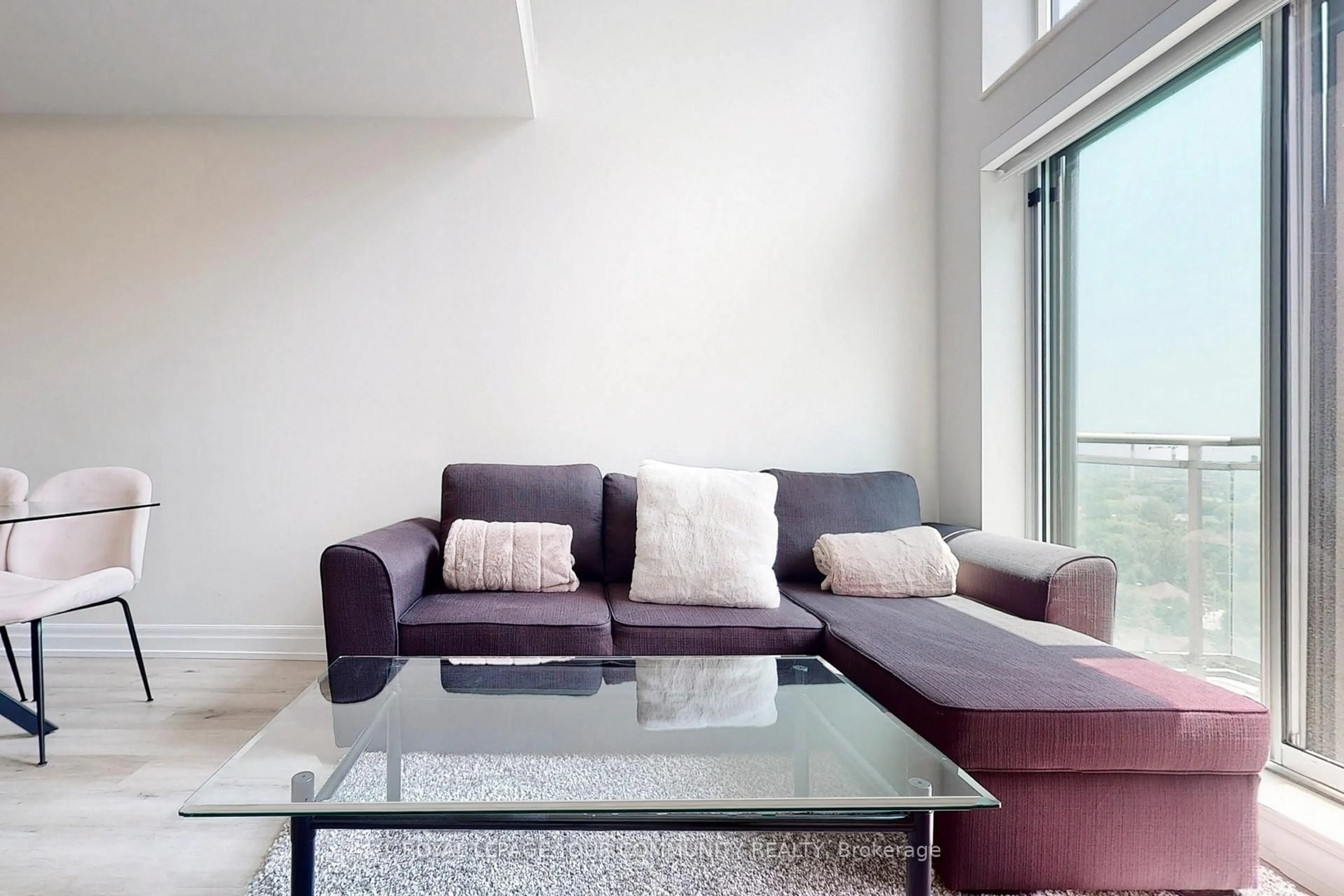 Living room with furniture, unknown for 188 Doris Ave #1514, Toronto Ontario M2N 6Z5