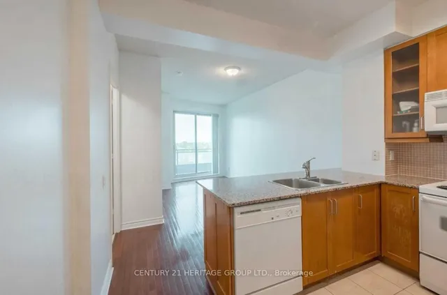 Additional property image - 60 Byng Ave Unit 606