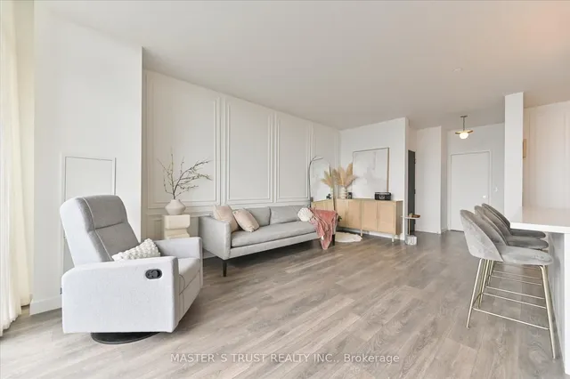Additional property image - 8 Eglinton Ave Unit Ph 5801