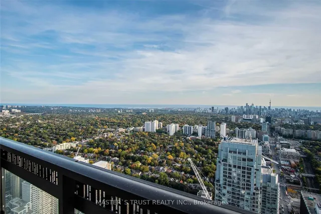 Additional property image - 8 Eglinton Ave Unit Ph 5801