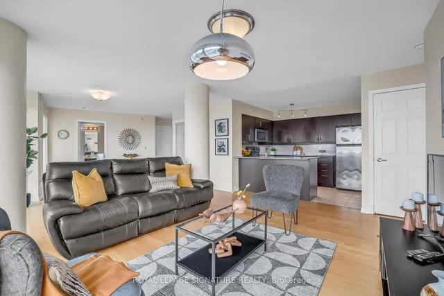 Additional property image - 18 Valley Woods Rd Unit PH305