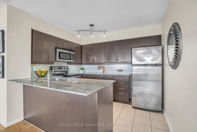 Additional property image - 18 Valley Woods Rd Unit PH305