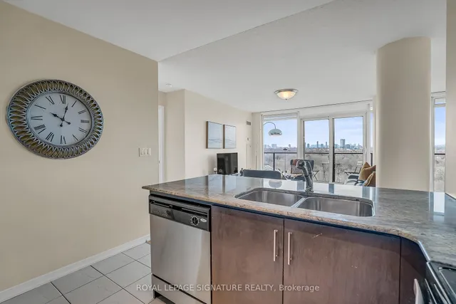 Additional property image - 18 Valley Woods Rd Unit PH305
