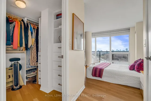 Additional property image - 18 Valley Woods Rd Unit PH305