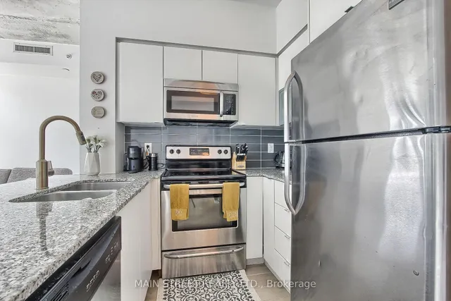 Additional property image - 150 East Liberty St Unit 1213