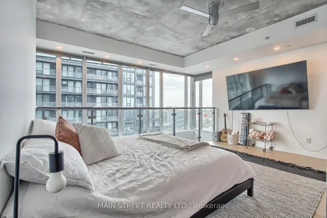 Additional property image - 150 East Liberty St Unit 1213