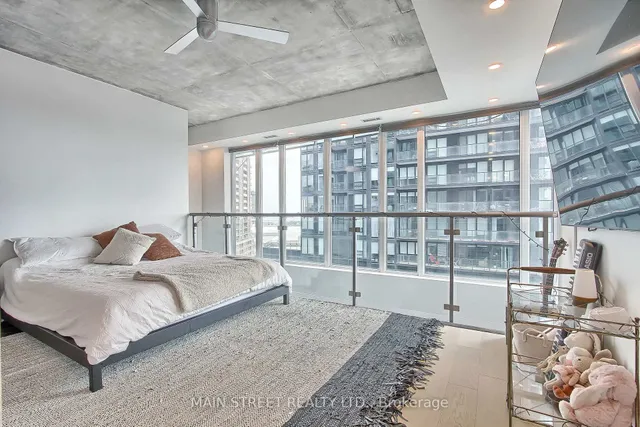 Additional property image - 150 East Liberty St Unit 1213