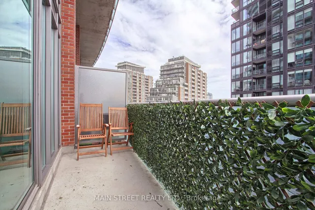 Additional property image - 150 East Liberty St Unit 1213