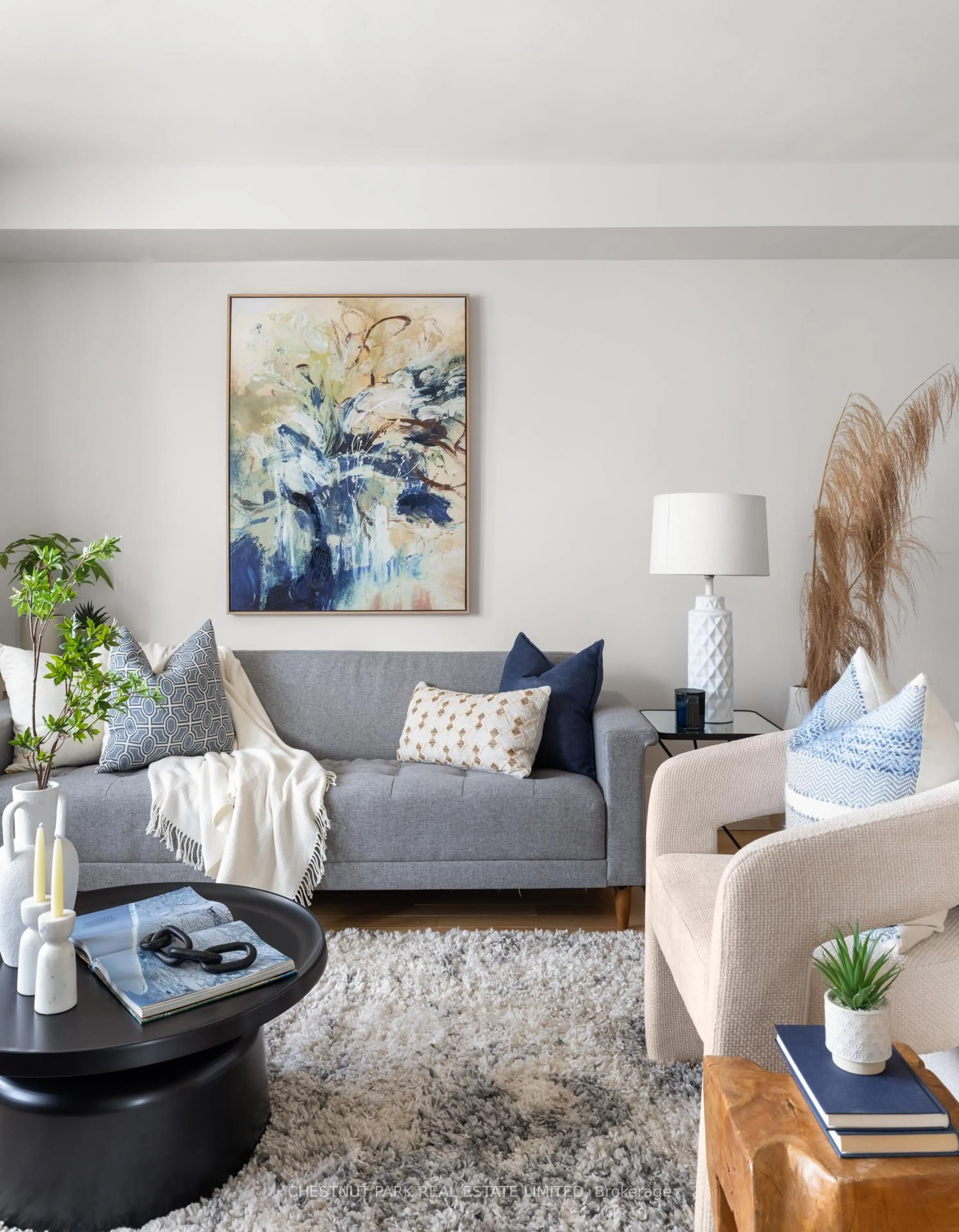 Living room with furniture, unknown for 2603 Bathurst St #503, Toronto Ontario M6B 2Z6