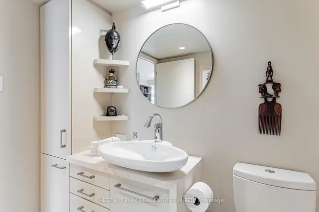 Additional property image - 62 Wellesley St Unit 306