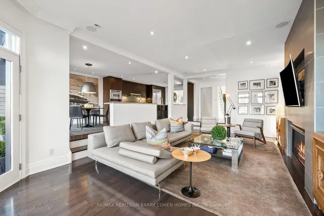 Additional property image - 215 Lonsmount Dr