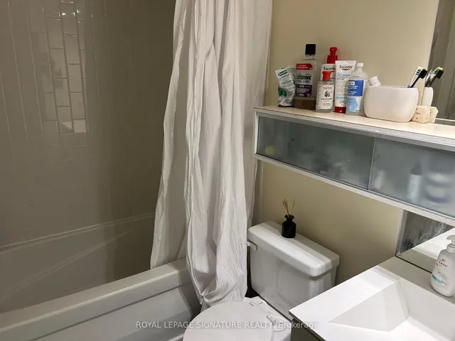 Additional property image - 111 Elizabeth St Unit 915