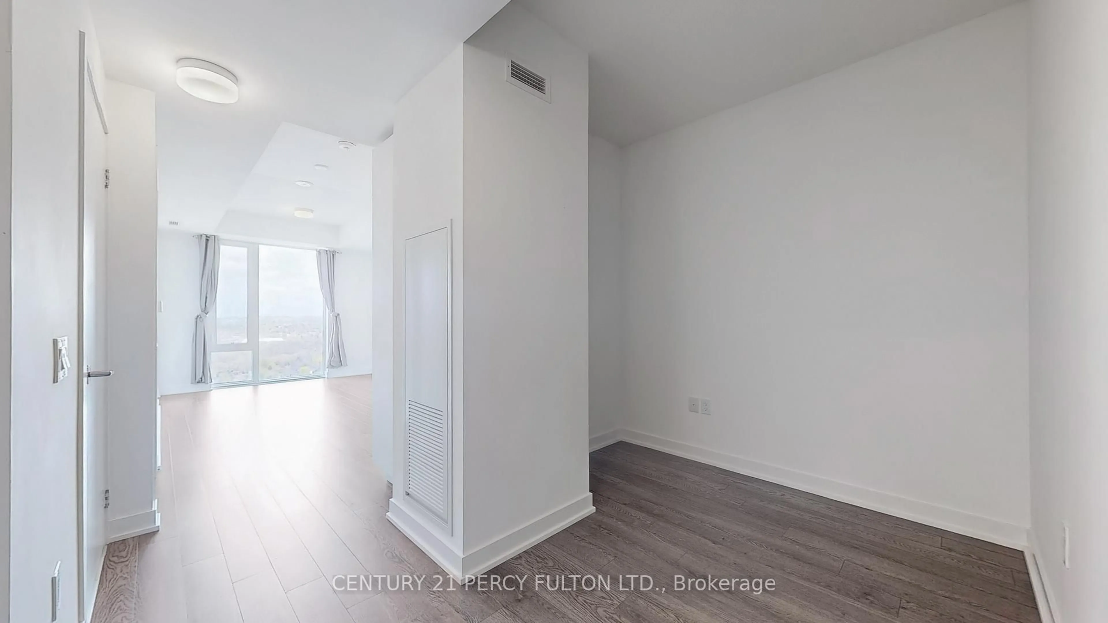 A pic of a room for 50 O'Neill Rd #2803, Toronto Ontario M3C 0R1