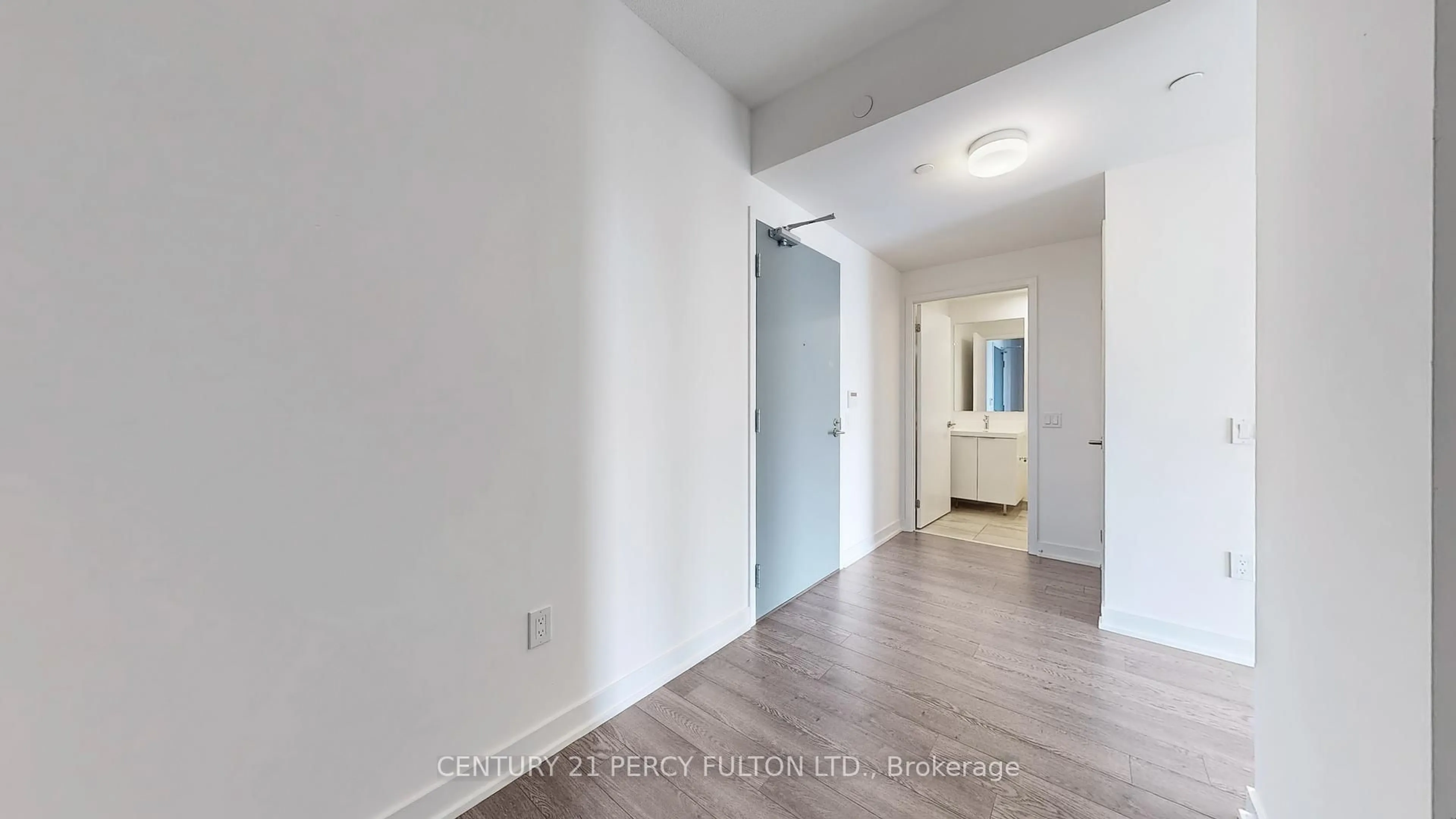 A pic of a room for 50 O'Neill Rd #2803, Toronto Ontario M3C 0R1