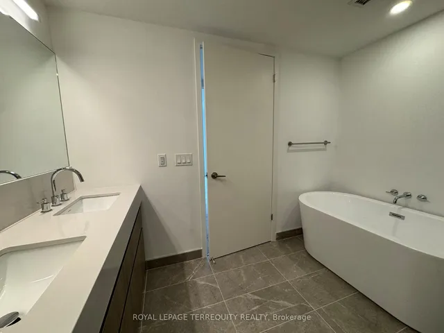 Additional property image - 200 Keewatin Ave Unit PH05