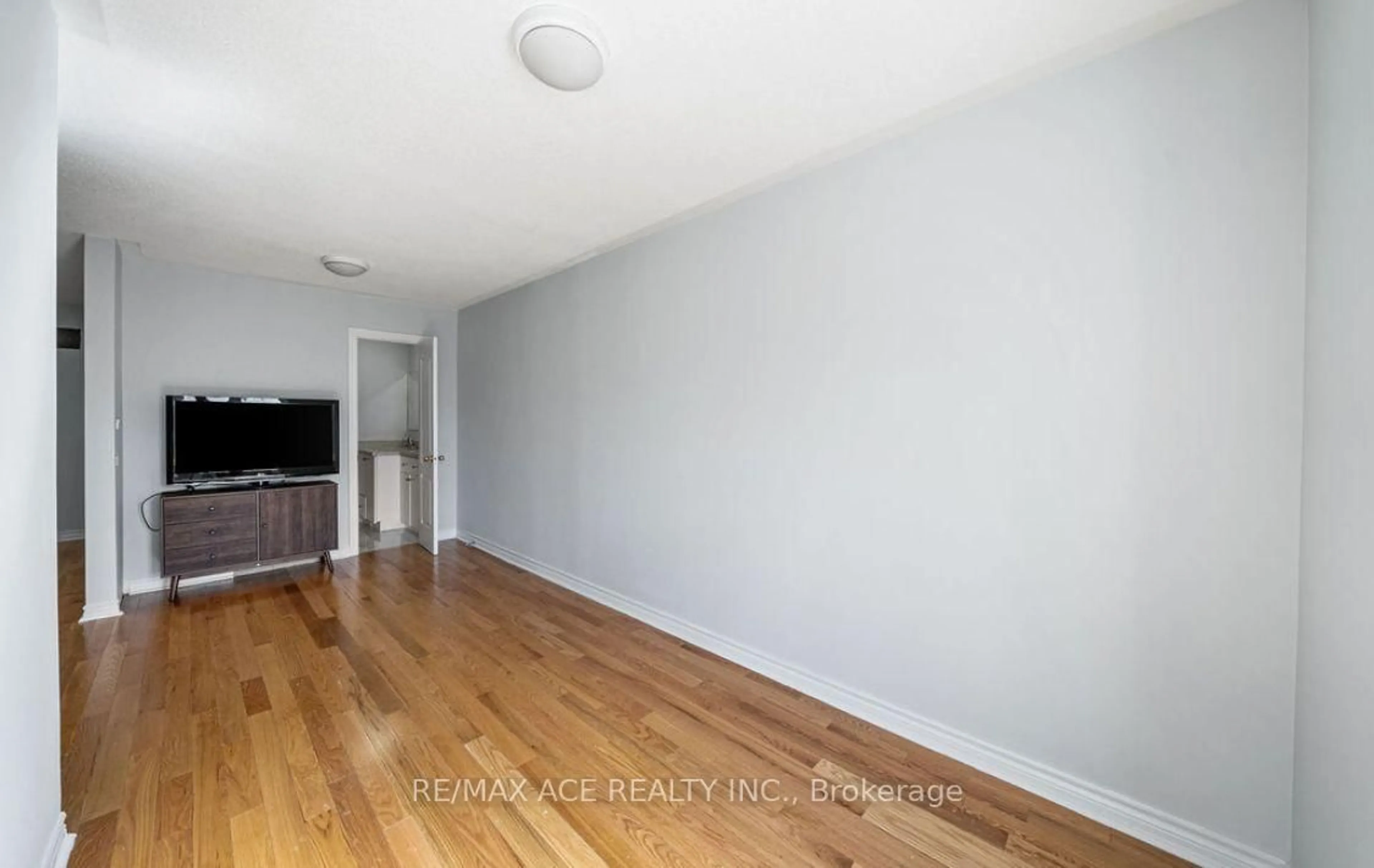 A pic of a room for 5 Rodeo Crt, Toronto Ontario M2M 4M3
