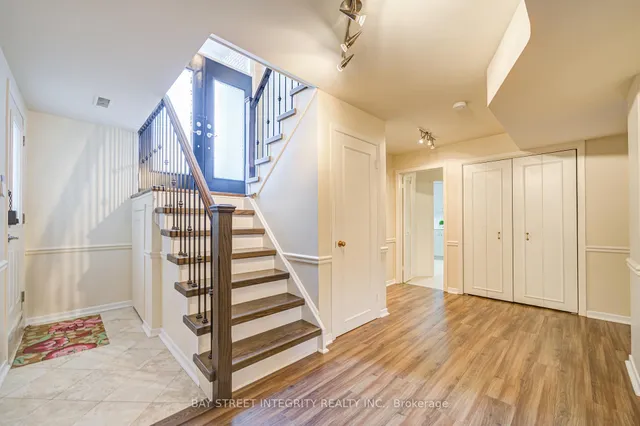 Additional property image - 60 Foursome Cres