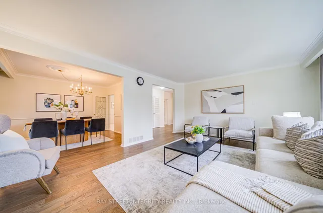 Additional property image - 60 Foursome Cres