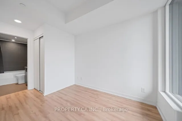 Additional property image - 135 East Liberty St Unit 1003