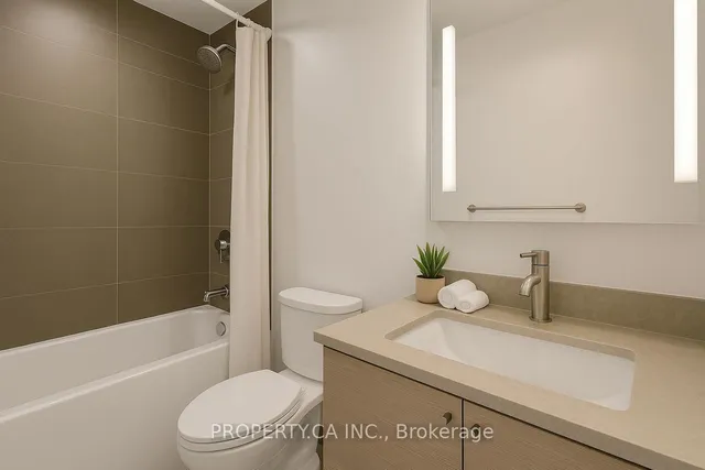 Additional property image - 135 East Liberty St Unit 1003