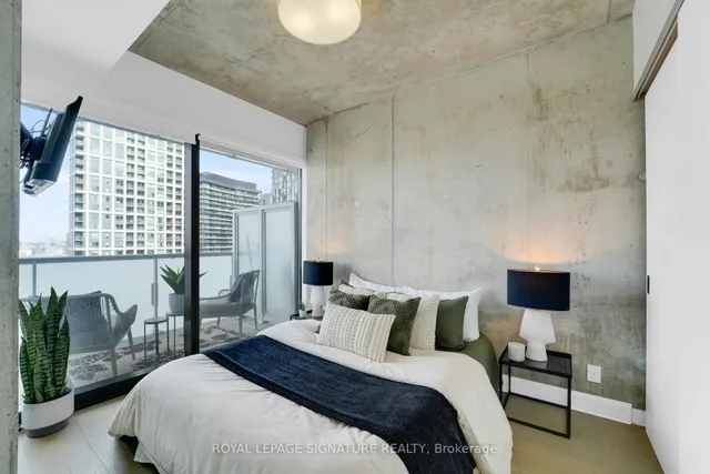 Additional property image - 11 Charlotte St Unit 2605