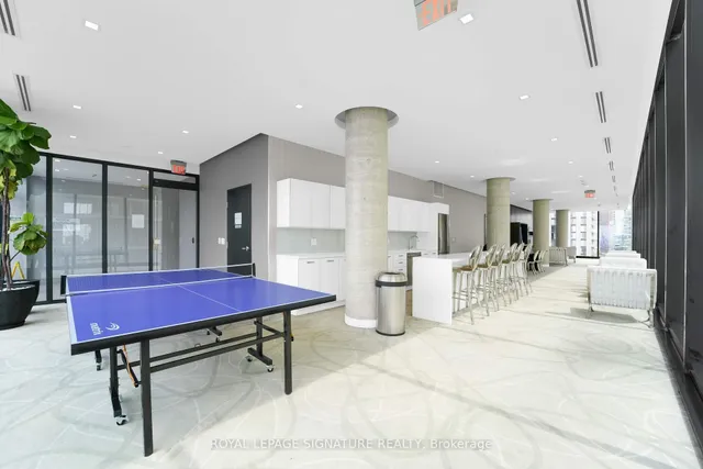 Additional property image - 11 Charlotte St Unit 2605