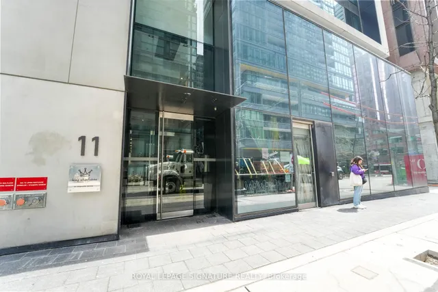Additional property image - 11 Charlotte St Unit 2605