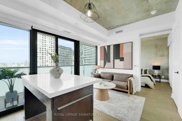 Additional property image - 11 Charlotte St Unit 2605