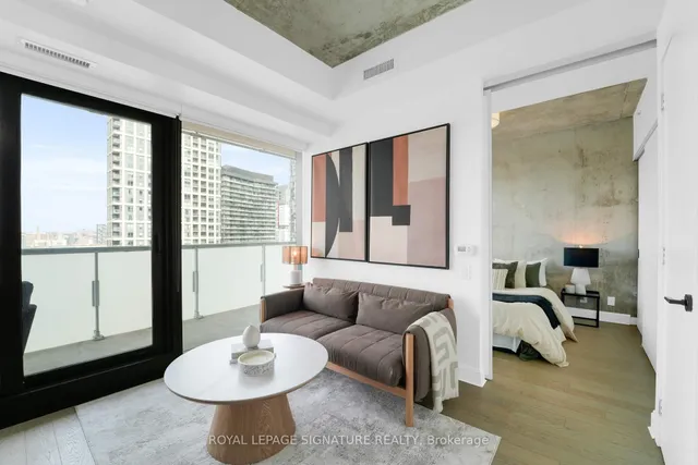 Additional property image - 11 Charlotte St Unit 2605
