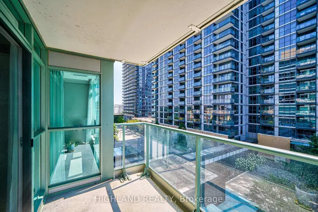 Additional property image - 15 Singer Crt Unit 512