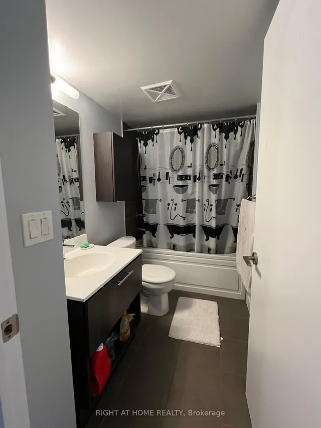 Additional image 2 of 120 Dallimore Circ Unit 628